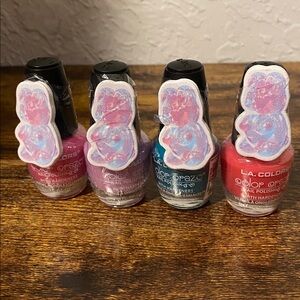 L.A. Colors Vibrant Nail Polish Collection set of 4
